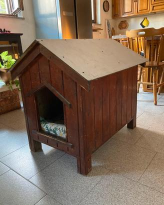 Cuccia per Cani in Legno