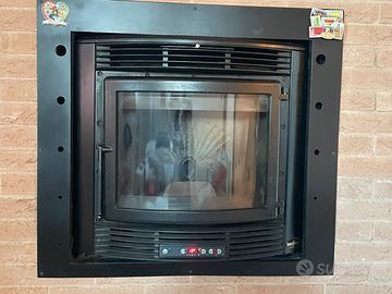 Stufa inserto extraflame a pellet
