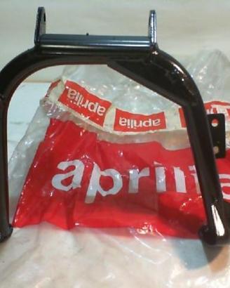 CAVALLETTO CENTRALE SCARABEO APRILIA AP8146721