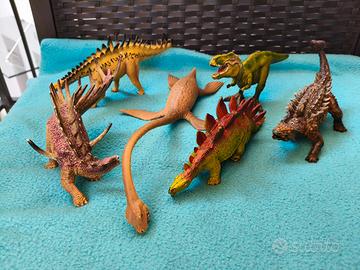 set dinosauri