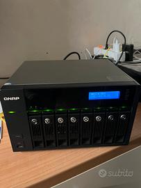 QNAP TS-859 Pro 8 bay + 8 HDD 1TB