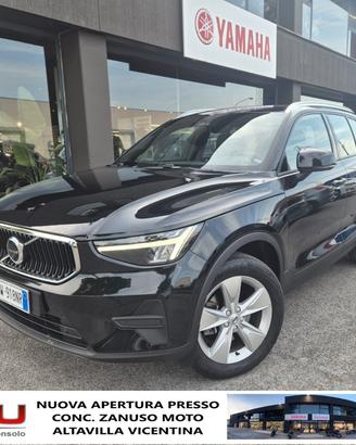 Volvo XC40 B3 Autom. Business E6D-Temp -- HYBRID!!