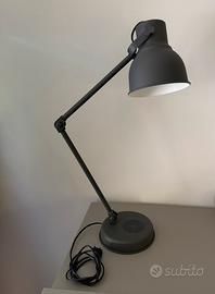 Lampada da scrivania