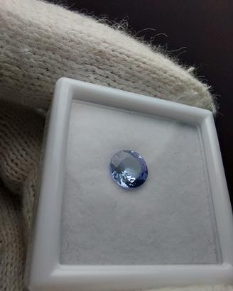 Tanzanite naturale