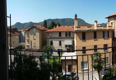 Bilocale Como centro zona Valduce