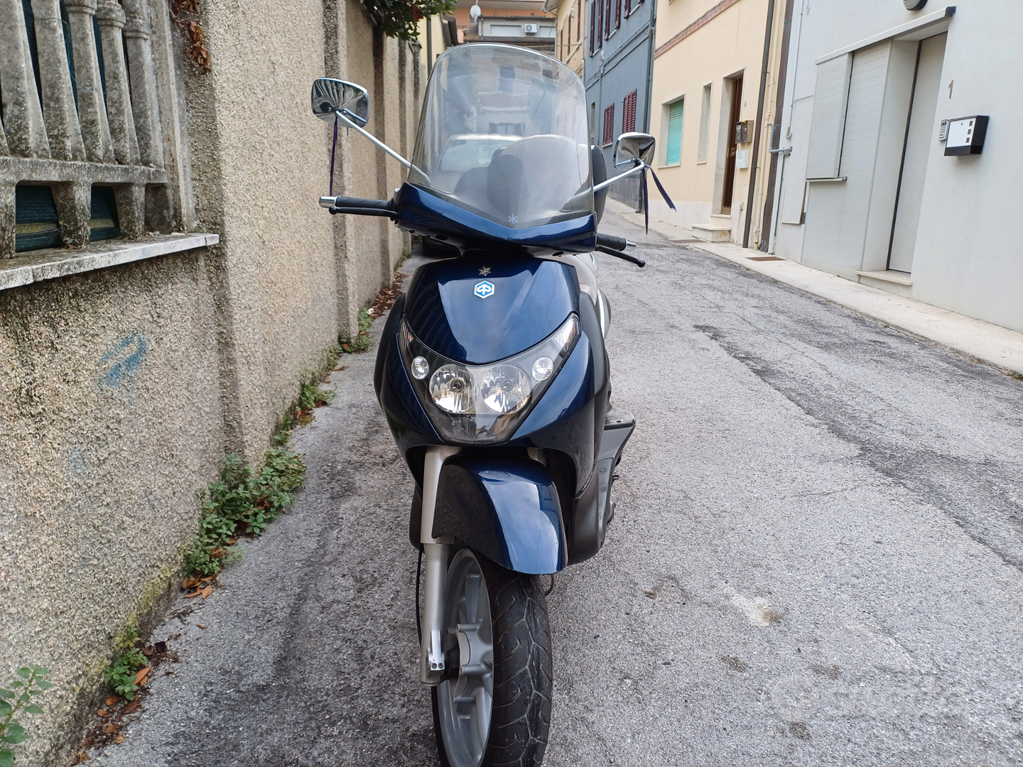 Scooter Piaggio Beverly 250ie - Moto e Scooter In vendita a Ancona