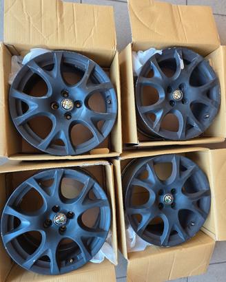 4 Cerchi in Lega da 16" Originali Alfa Romeo MiTo 
