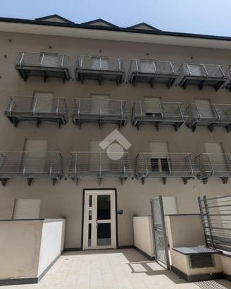 4 LOCALI A AVELLINO