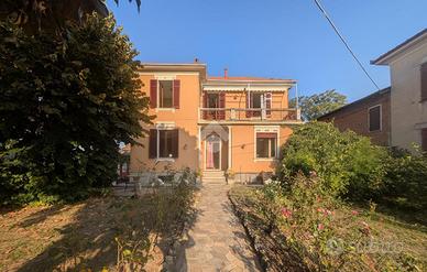 VILLA SINGOLA A CASSINE