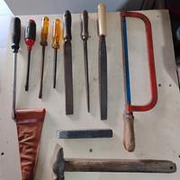 23 utensili per officina