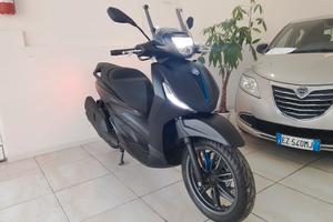 Piaggio Beverly 400 S