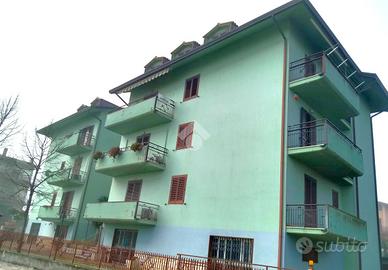 4 LOCALI A VENTICANO