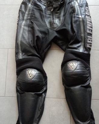 pantalone moto arlenness. 