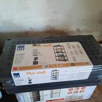 SCAFALE e ARMADIO IN RESINA