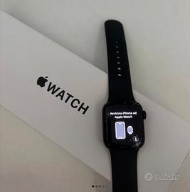 Apple watch se 40’ 2