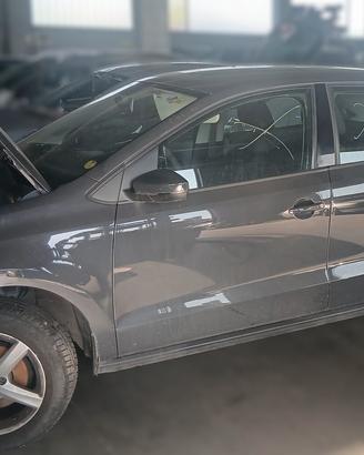 Ricambi usati Volkswagen Polo anno 2015