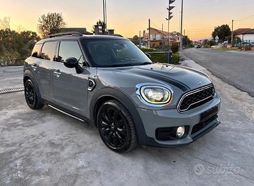 Mini Cooper Countryman 2.0 SD Automatica