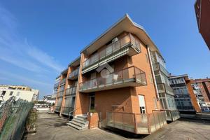 3 LOCALI A RIVALTA DI TORINO