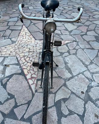 Bicicletta anni ’50/’60 con freni a bacchetta