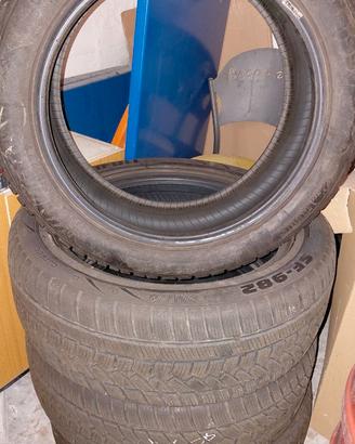 Treno Gomme termiche 215/55 R 18 99V