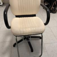 Postazione make-up con poltrona