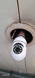 telecamera attacco lampadina
