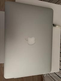 MacBook Pro 2013 libero da icloud