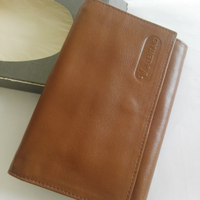 Portafoglio donna NUOV in morbido vitello nocciola