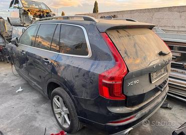 Volvo xc90 sportelli