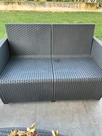 Divanetto e poltre da giardino o terrazzo