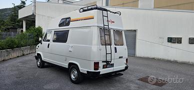 Camper wingam