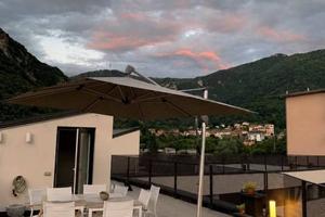 Attico / Mansarda di 130 m² con 3 locali e posto a
