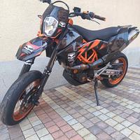 ktm 690 smc R depotenziata a libretto