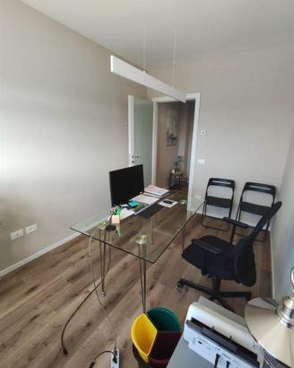 Immobile di 10 m² con 1 locale a Campi Bisenzio