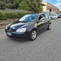 Volkswagen Golf 1.6 16V FSI 3p. Sportline