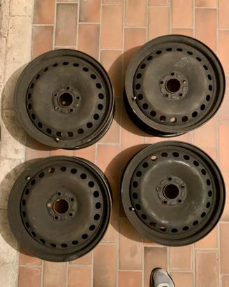 Cerchi in ferro da 16 passo 5x108 ford