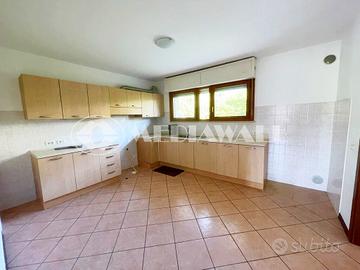 Villa a schiera a Maniago