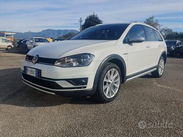 VOLKSWAGEN Golf Variant Alltrack 1.6 TDI 4MOTION