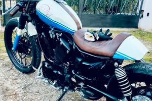 CAFE RACER YAMAHA 535