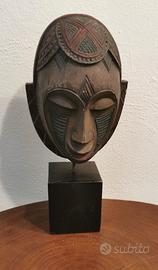 Maschera artigianato etnico/africano tribale. 