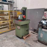 Smerigliatrice, affilatrici e rettificatrice