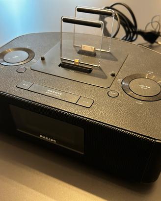 Radiosveglia con dock lightning e 30 pin