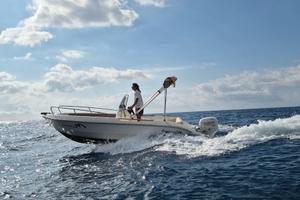 Barca open gaia 190 con suzuki ari 40/70