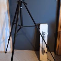 Cavalletto treppiedi 