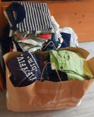 13 kg di abiti bambino 8 anni