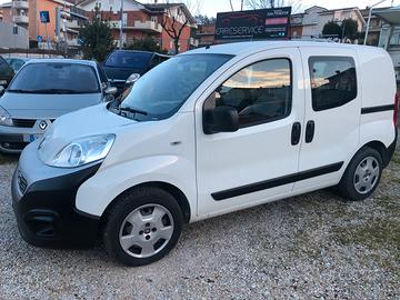 Autocarro 4 posti Fiat Fiorino 1.3 Mjet