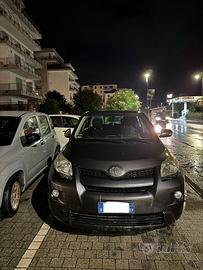 Toyota Urban Cruise 1.4 4wd Grigio