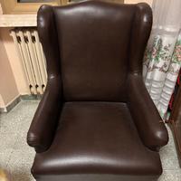 Poltrona ecopelle Marrone