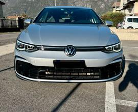 Golf 8 2.0 TDI R-Line DSG