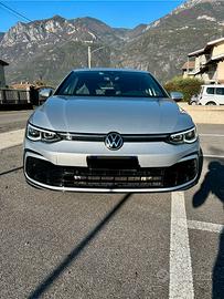 Golf 8 2.0 TDI R-Line DSG